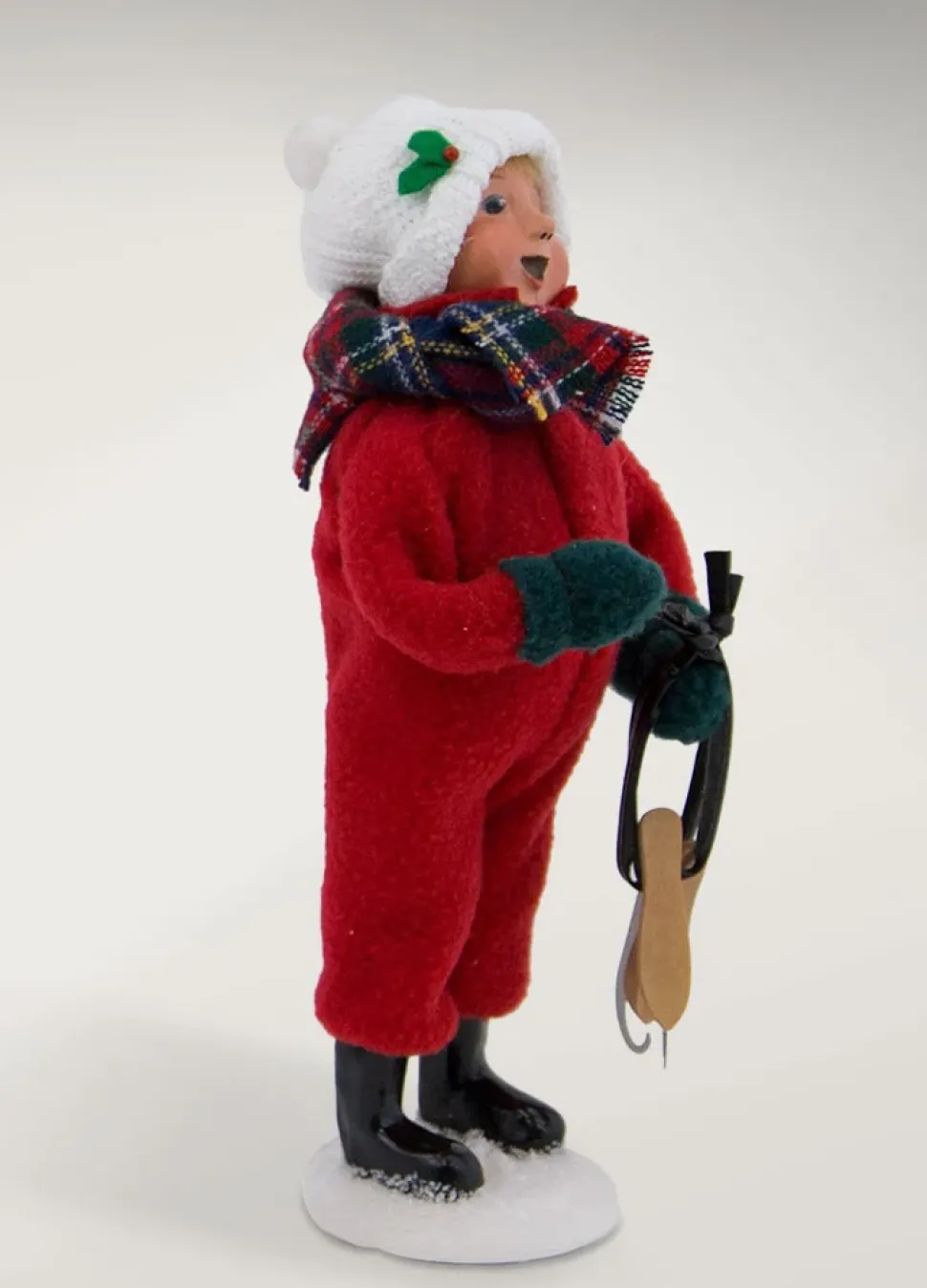 Snow Day Kid With Skates, Byers Choice, 1949B